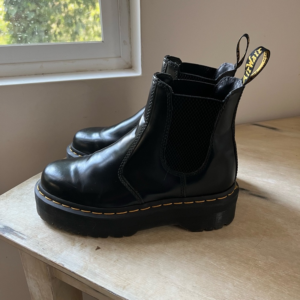 Dr Martens Platform Chelsea Boot